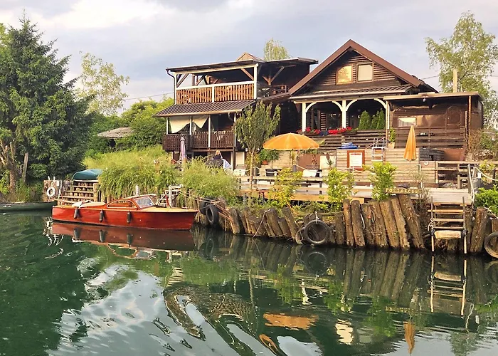 River Houses Ljubljanica